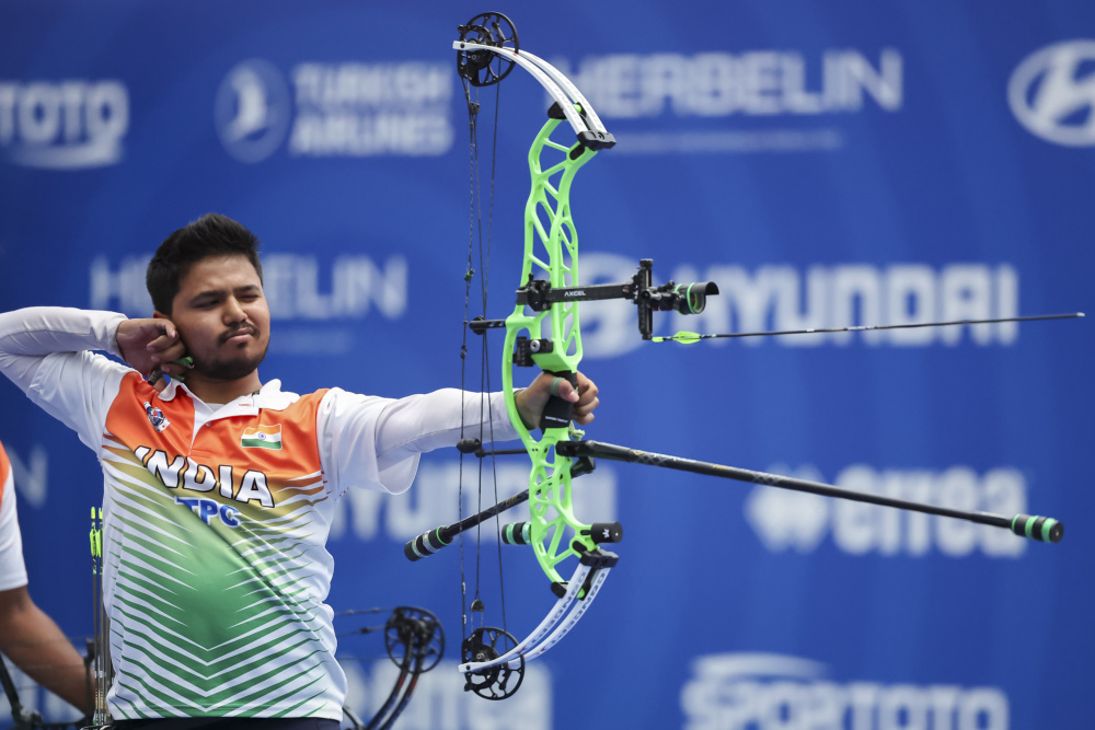 英国射箭选手技压群雄实现突破的简单介绍 英国射箭选手技压群雄实现突破的简单介绍