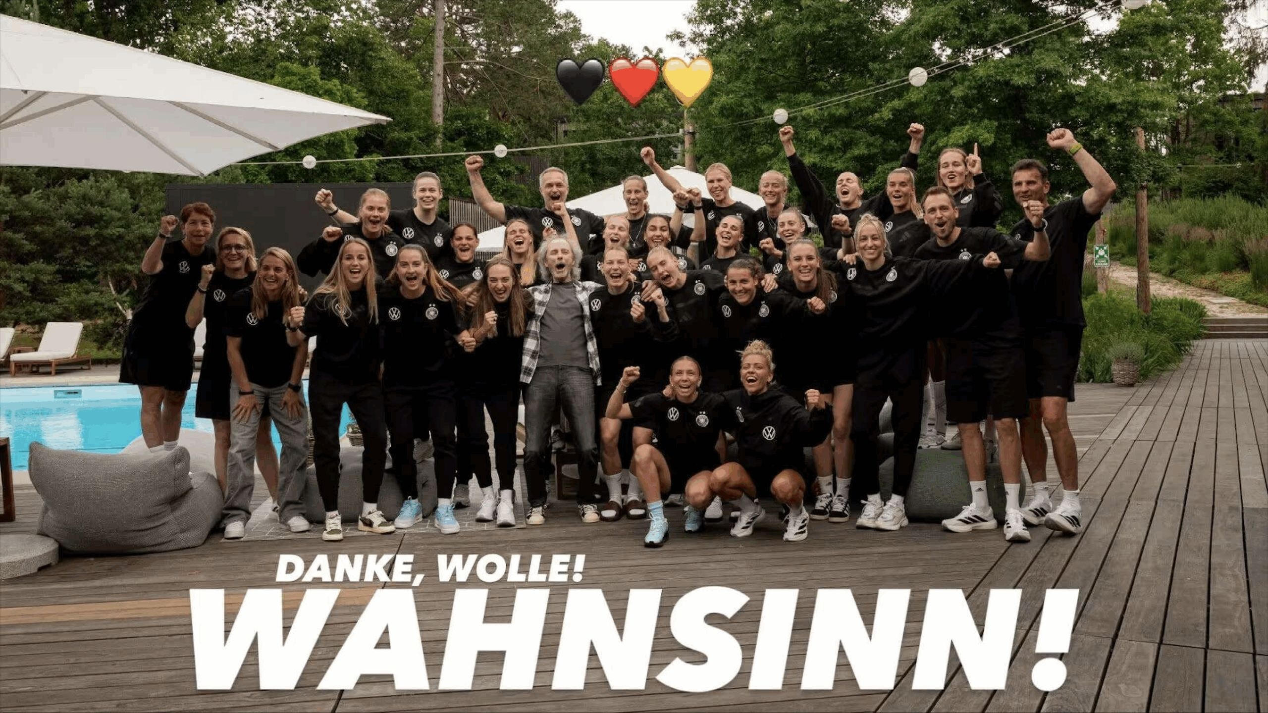 DB彩票官方网站-超级女足大赛震撼来袭，现场观众欢呼狂欢