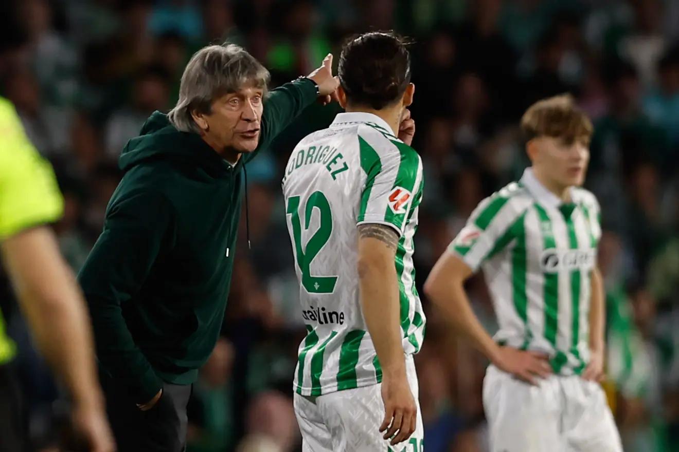 佩莱造精彩进球,荣光彰显全场的简单介绍 佩莱造精彩进球,荣光彰显全场的简单介绍