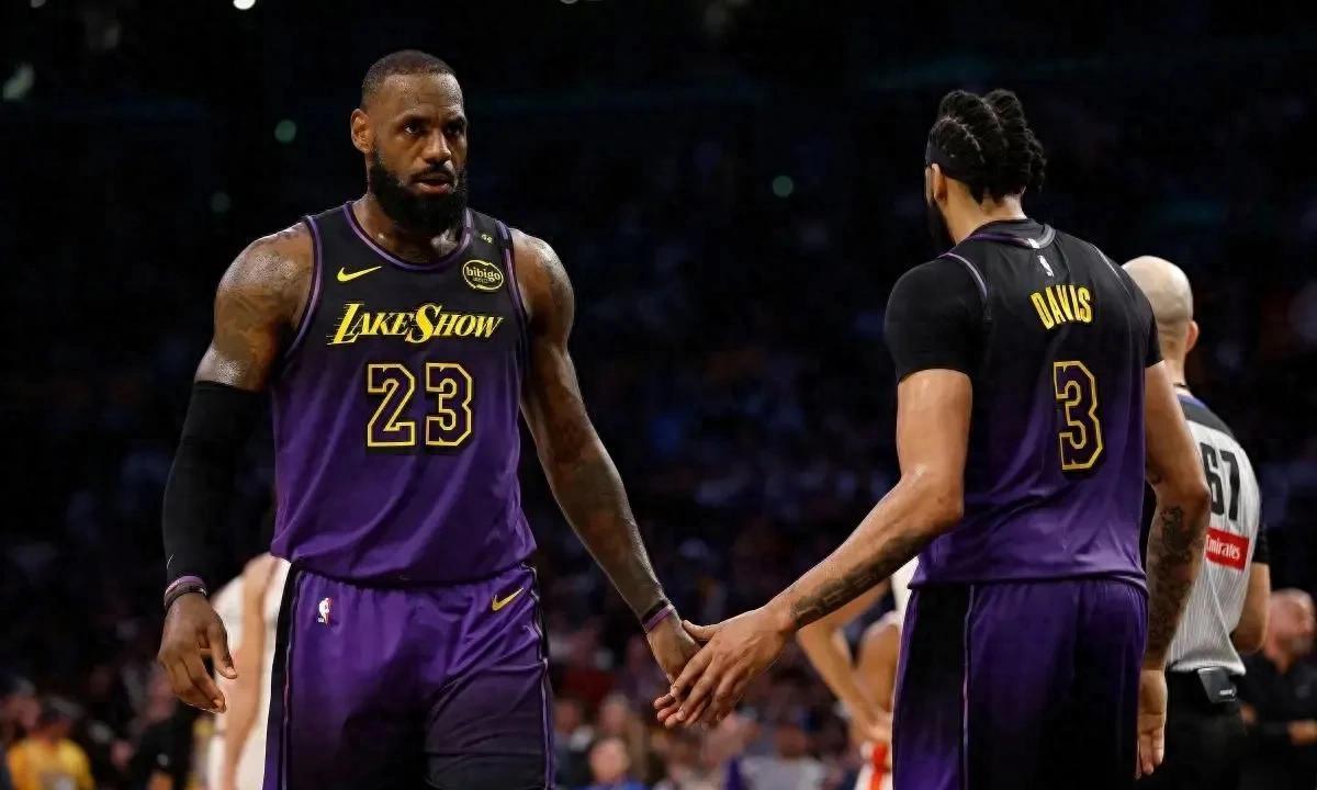 包含湖人再胜篮网,迎来三连胜的词条 包含湖人再胜篮网,迎来三连胜的词条