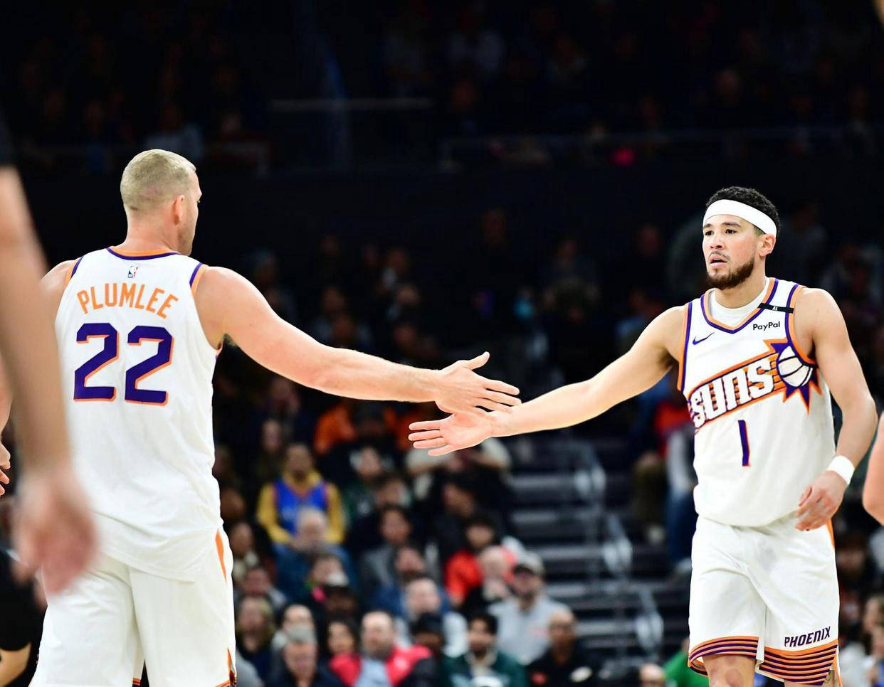 马刺战胜太阳,保住西部前八席位 马刺战胜太阳,保住西部前八席位