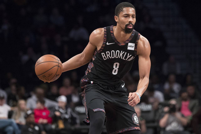 篮网轻取黄蜂,拉文28分 篮网轻取黄蜂,拉文28分