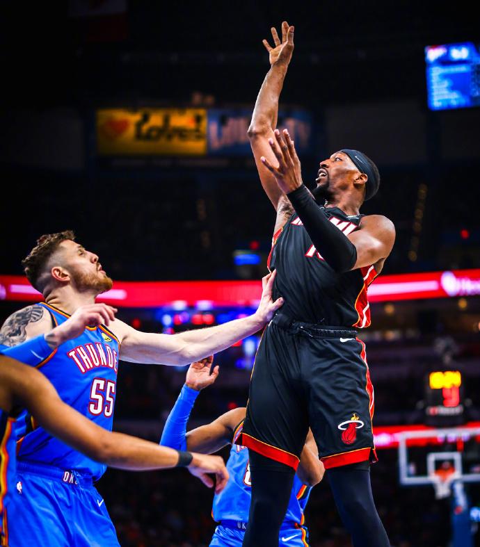 DB游戏-热火力克老鹰,豪取七连胜