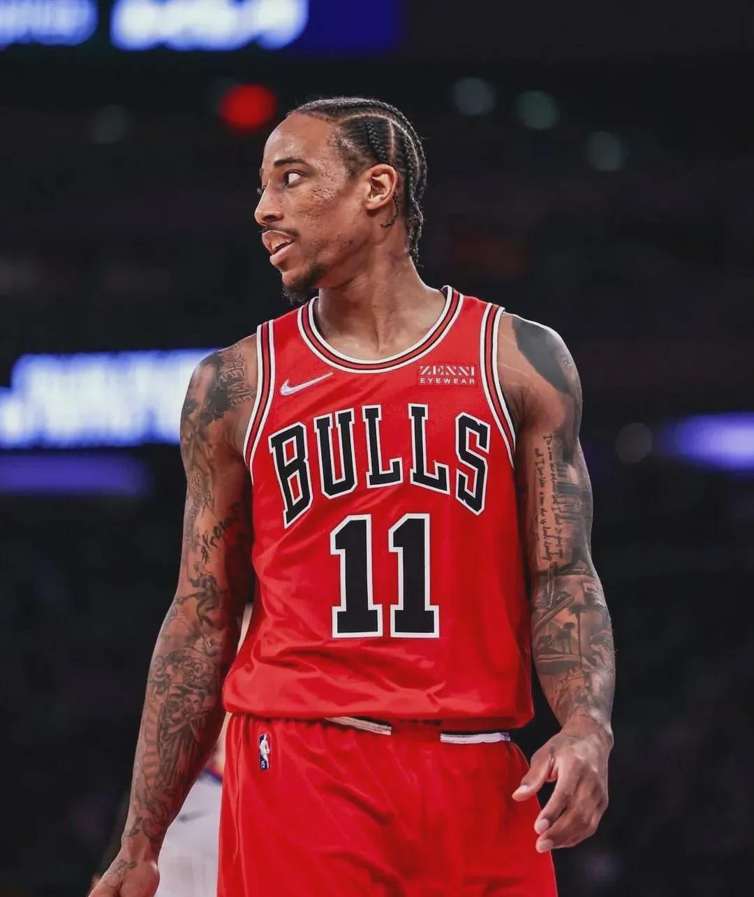 猛龙轻取独行侠,阿努诺比砍下26分 猛龙轻取独行侠,阿努诺比砍下26分